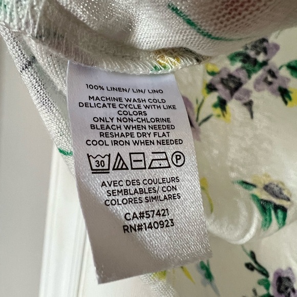 Loft White Floral Linen Top size Small - Picture 7 of 7